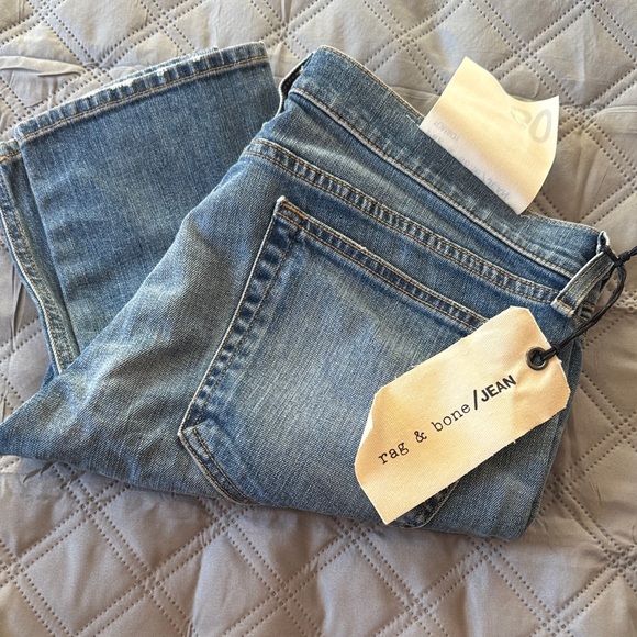 rag & bone JEAN Tomboy Jeans in Medium Blue Denim - Picture 5 of 7